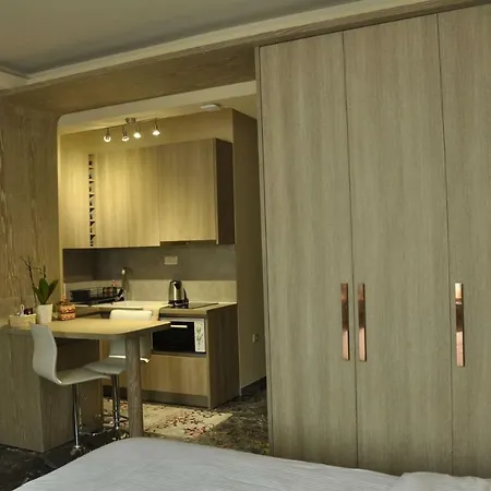 Appartamento Agias Sofias Street Luxurious