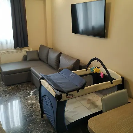 Agias Sofias Street Luxurious Διαμέρισμα *